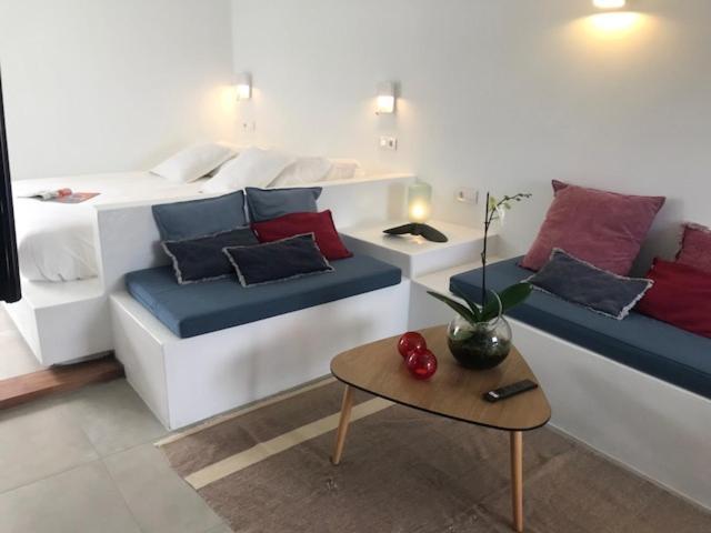 Acogedor Estudio Suite En Urbanizacion Tranquila Famara Extérieur photo